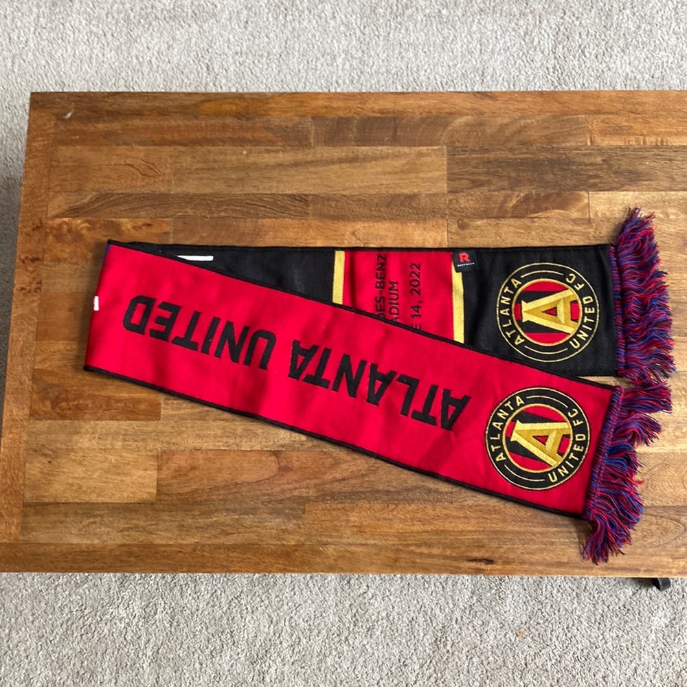 Atlanta United vs Pachuca futbol club 2022 ruffneck scarf